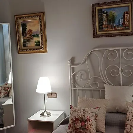 Piso En Arenas De Velez Malaga Apartment Exterior photo